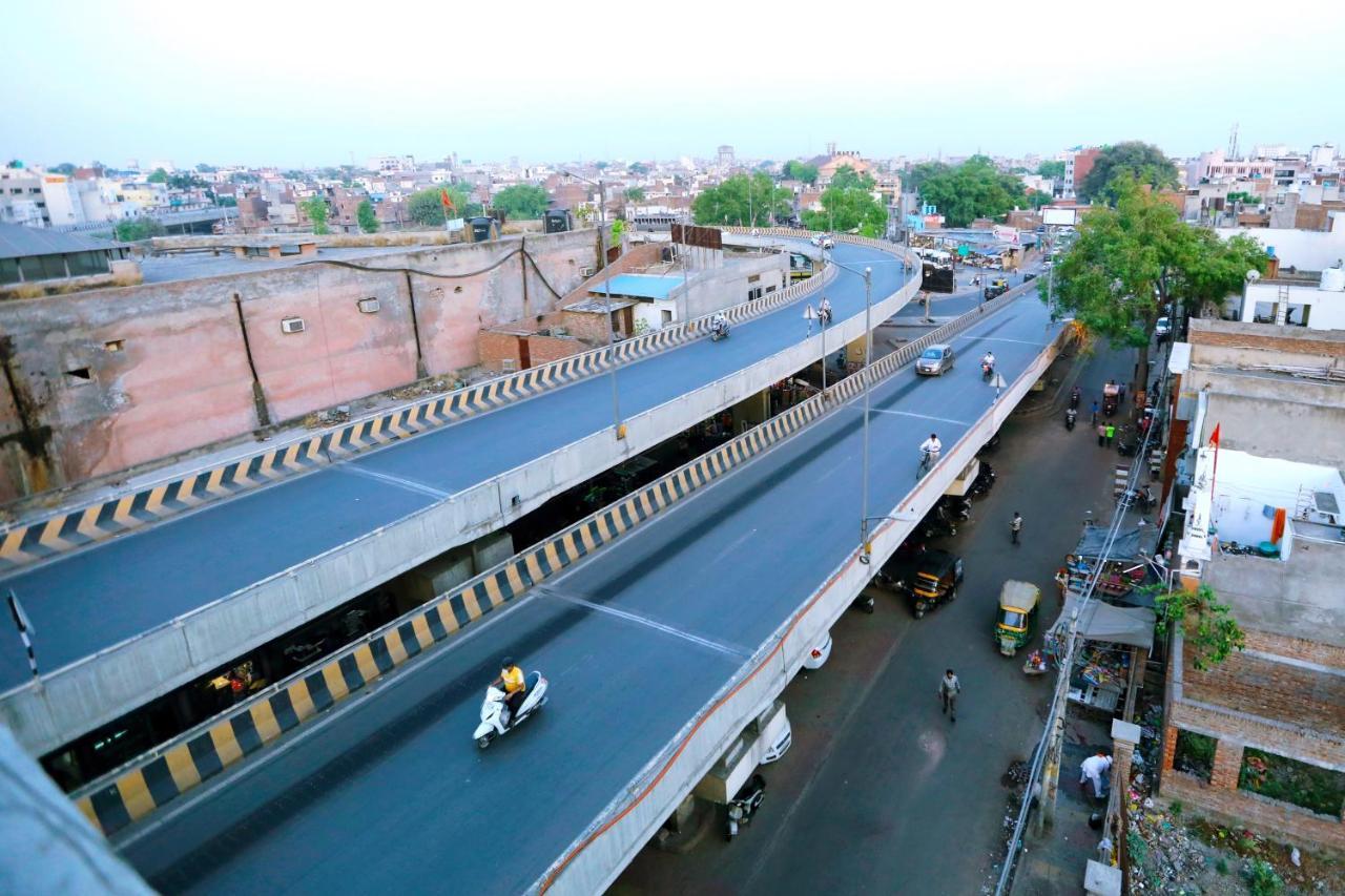 Perfect Plus Just 5 Mins Walk To Golden Temple Amritsar Exteriör bild